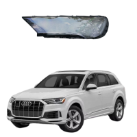 Стекло фары Аudi Q7 R  21-23г левое